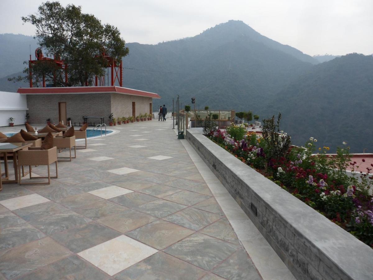Timber Trail Base Resort - At The Foothills Of Adventure Parwanoo Exterior foto