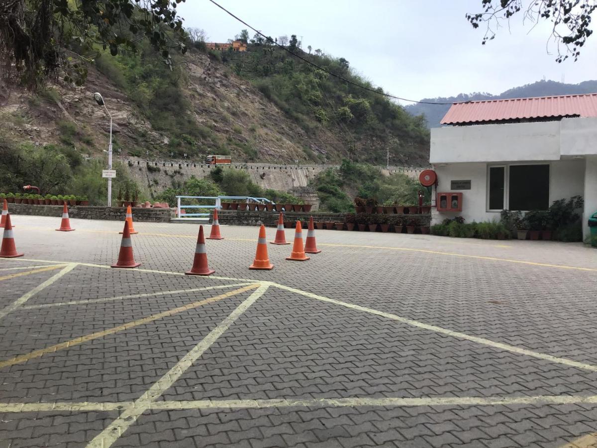 Timber Trail Base Resort - At The Foothills Of Adventure Parwanoo Exterior foto