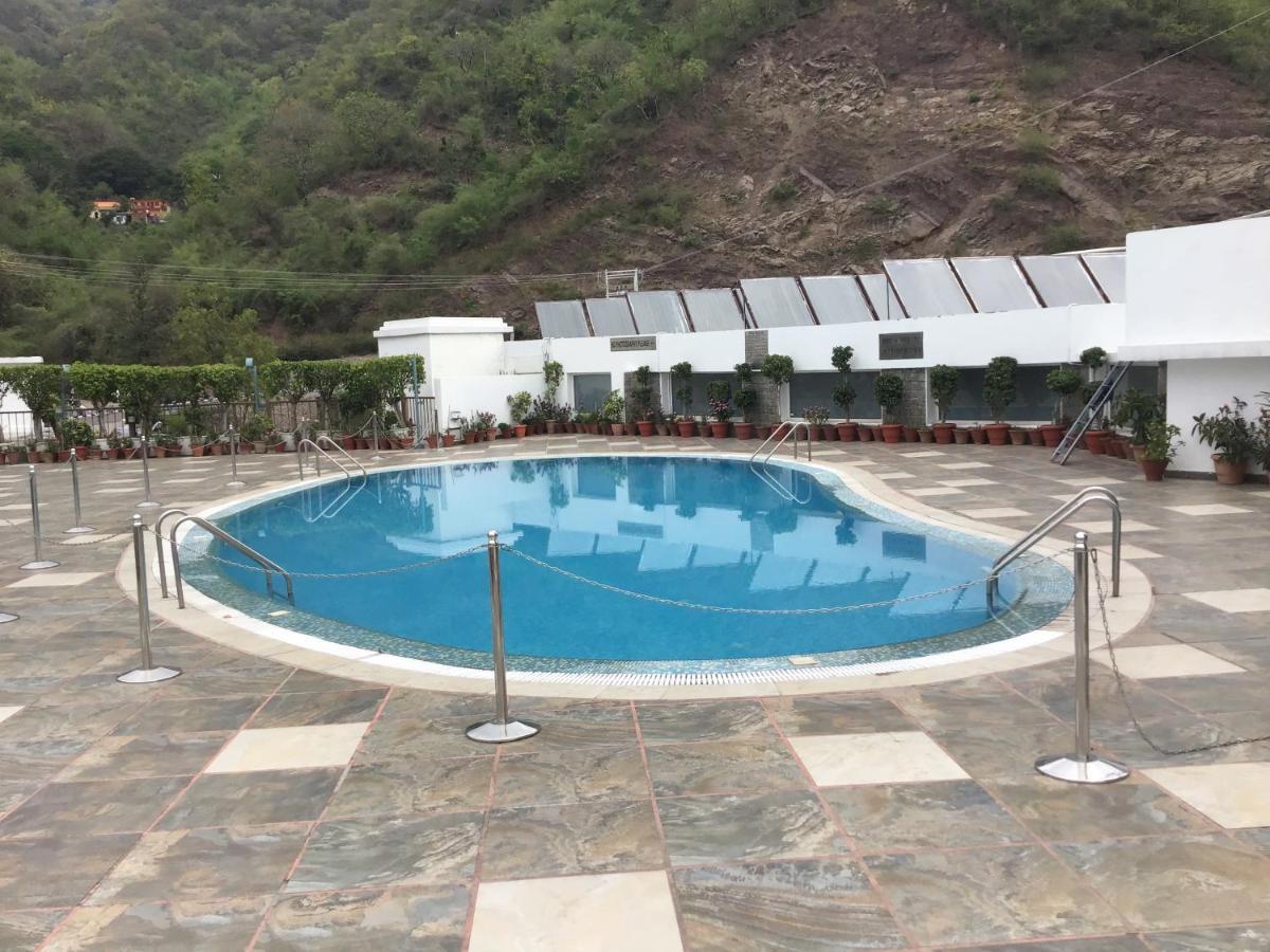 Timber Trail Base Resort - At The Foothills Of Adventure Parwanoo Exterior foto