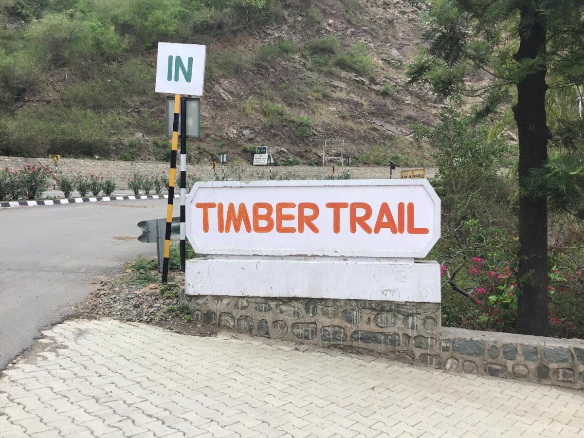 Timber Trail Base Resort - At The Foothills Of Adventure Parwanoo Exterior foto